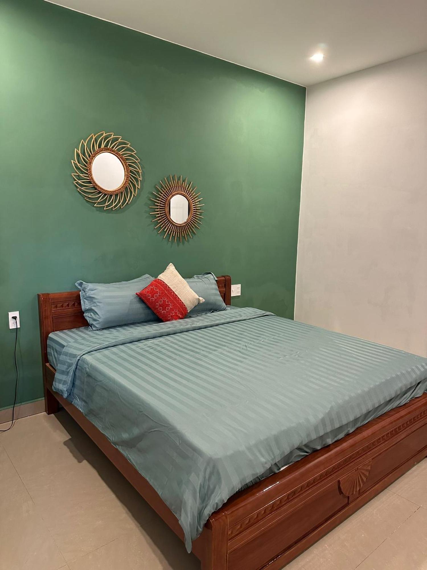 Water Palm Residence Hieu Nhon Exterior photo